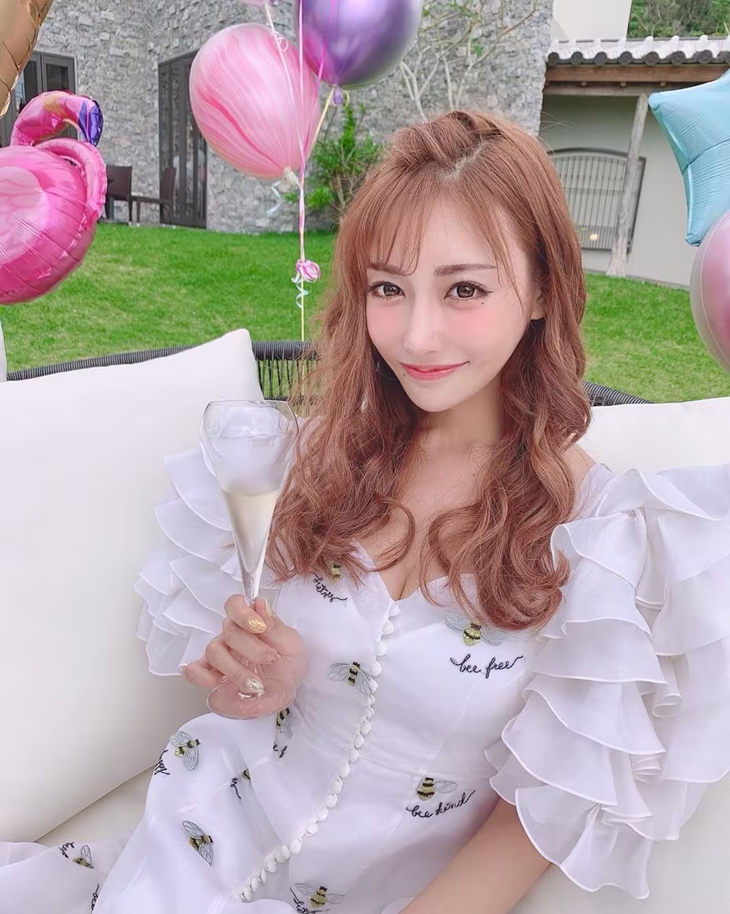 明日花绮罗，绽放之美的六月篇章