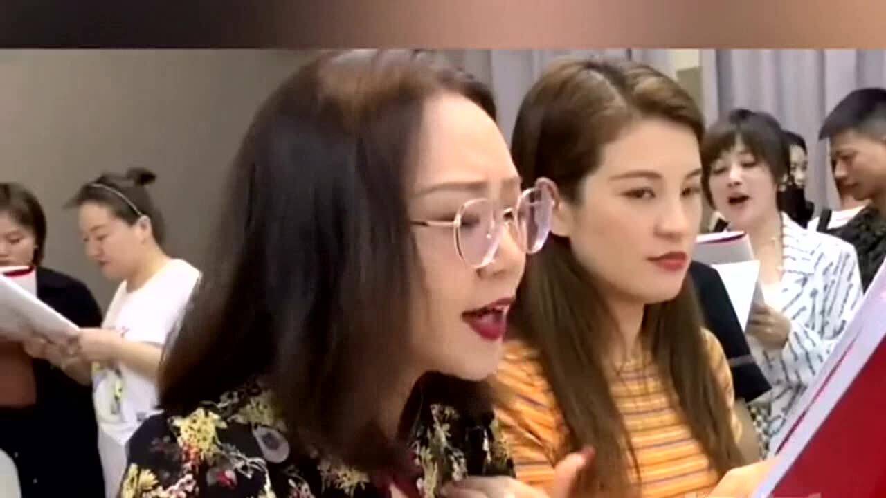 服装带货主播早期话术探究