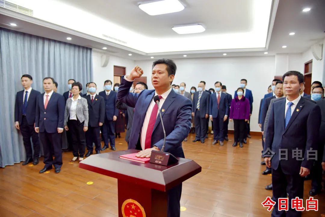 电白区首位区委书记，历史先驱的传奇故事